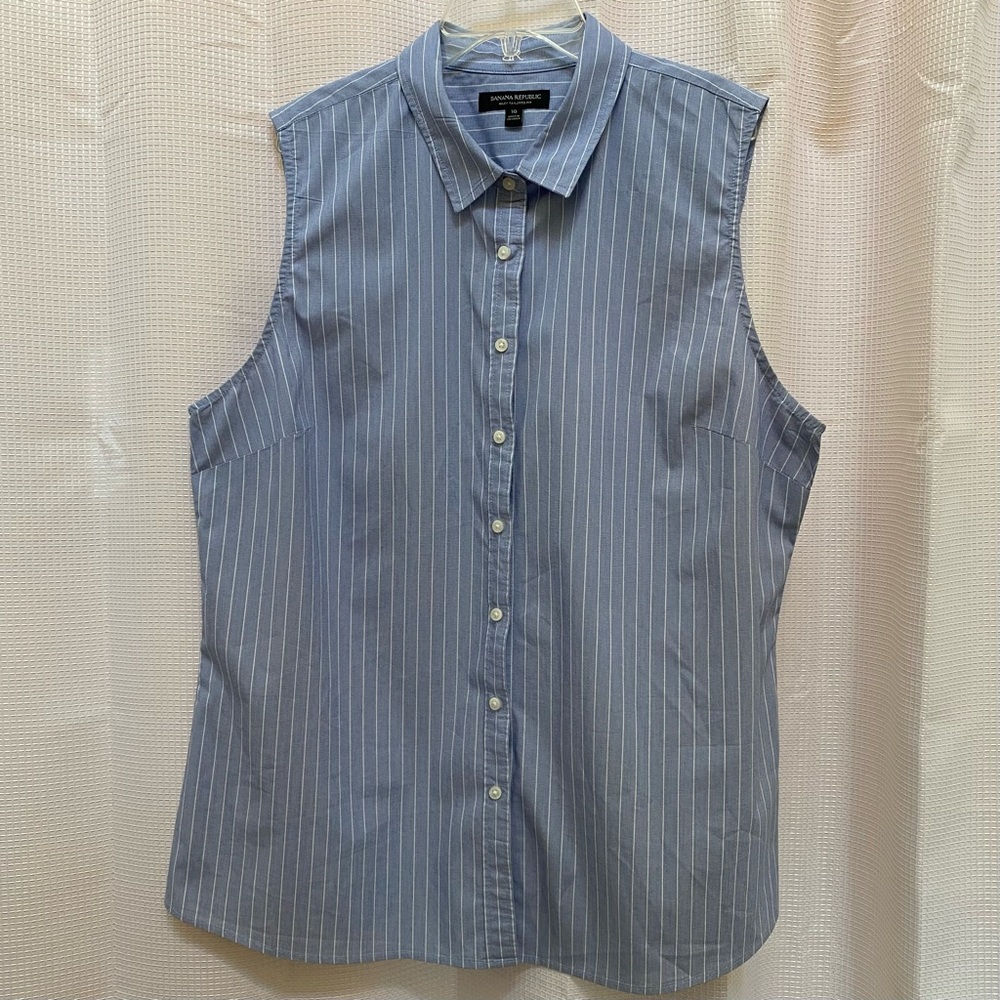 Ladies BANANA REPUBLIC Sleeveless Button Front Striped Blouse Size 18
